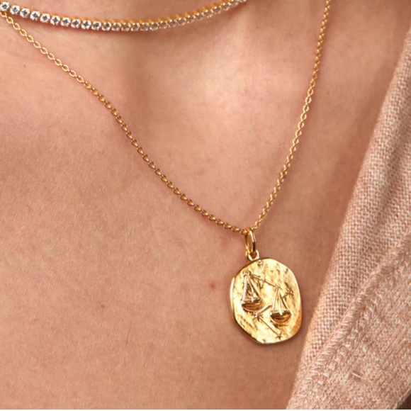 BNIB - Rellery Jewelry Gold Libra Zodiac Necklace - Picture 4 of 4